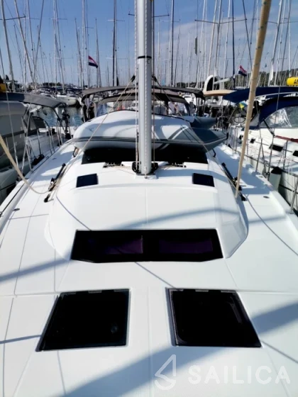 Dufour 470 - Yacht Charter Sailica