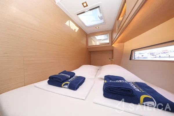 Dufour 470 - Yacht Charter Sailica