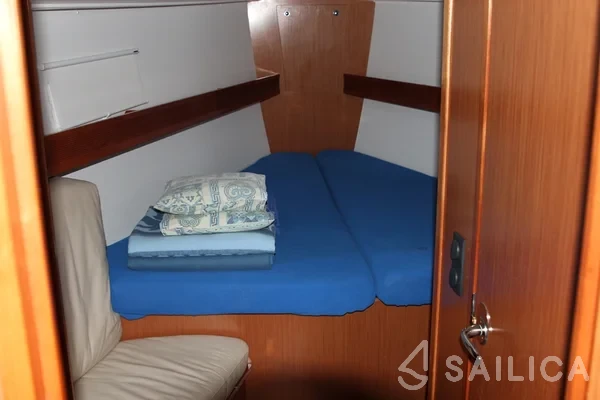 Bavaria 40 Cruiser - Yacht Charter Sailica