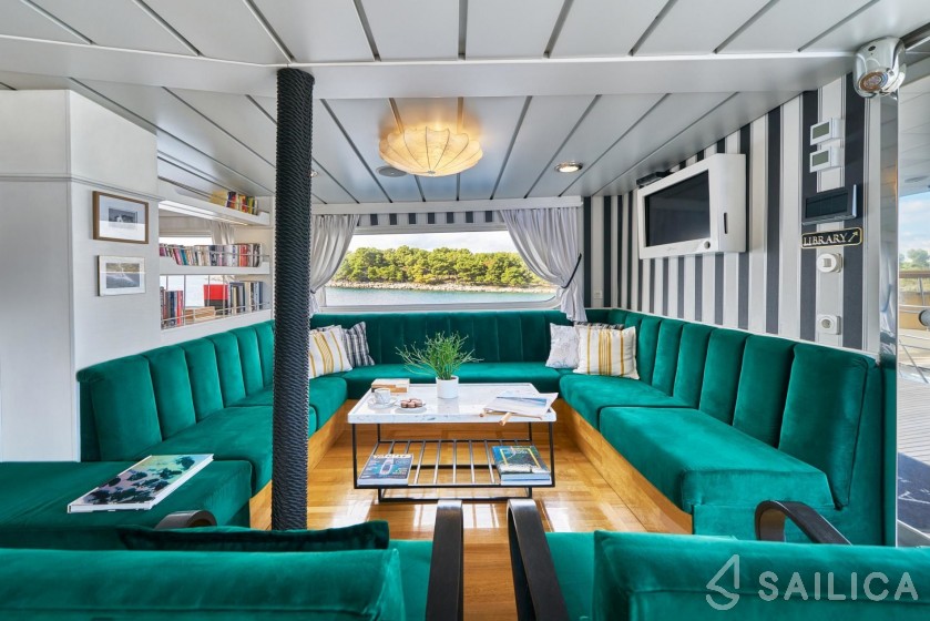 Custom Built - Yacht Charter Sailica