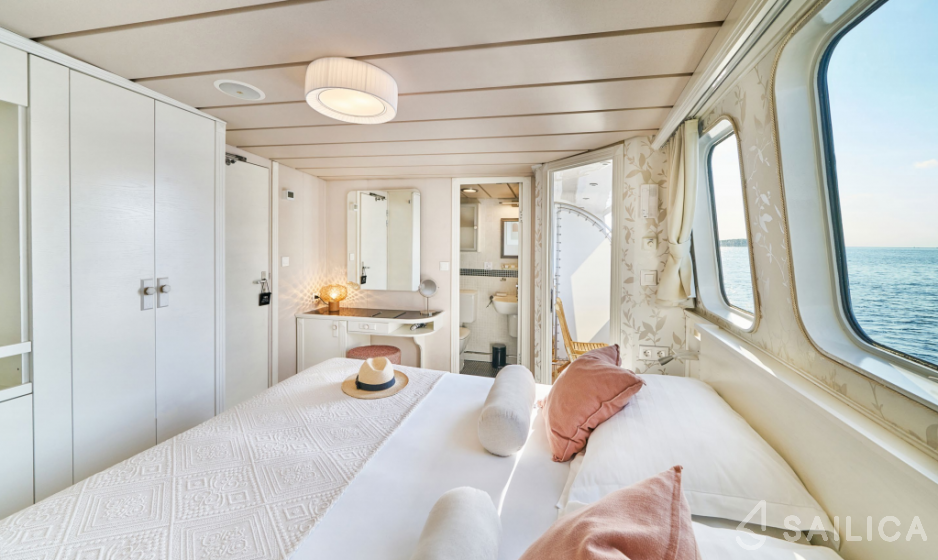 Custom Built - Yacht Charter Sailica