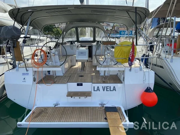 Bavaria C38 - Yacht Charter Sailica