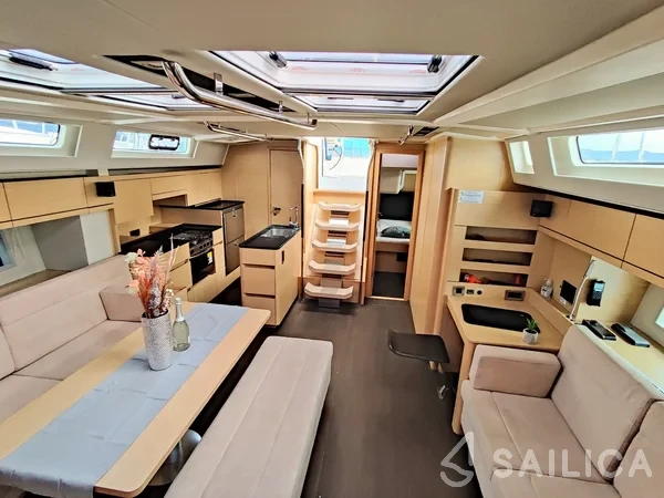 Hanse 548 - Yacht Charter Sailica