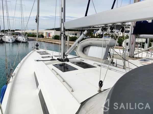Hanse 548 - Yacht Charter Sailica