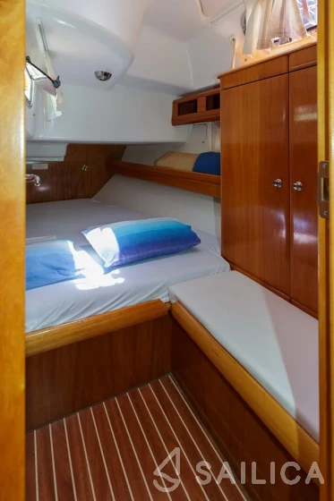 Bavaria 42 Cruiser - Yacht Charter Sailica