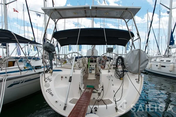 Bavaria 42 Cruiser - Yacht Charter Sailica