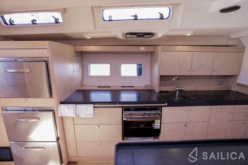 Hanse 575 - Yacht Charter Sailica