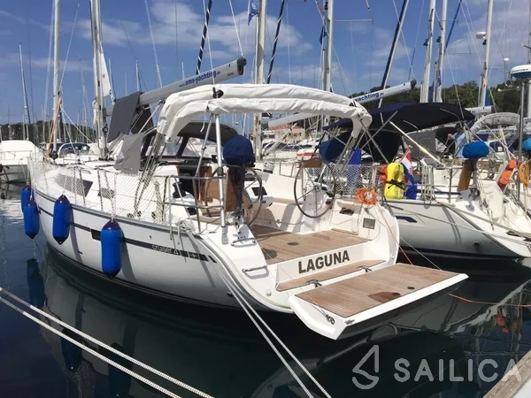 Bavaria 41 Cruiser - Yacht Charter Sailica