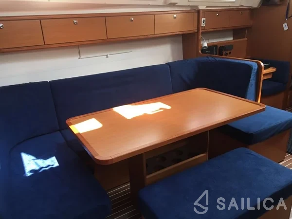 Bavaria 41 Cruiser - Yacht Charter Sailica
