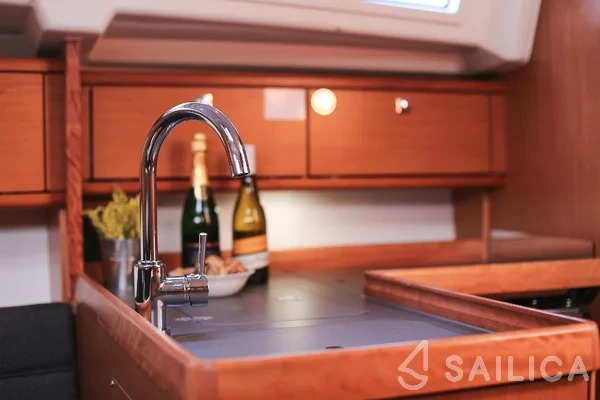 Bavaria 34 Cruiser - Yacht Charter Sailica