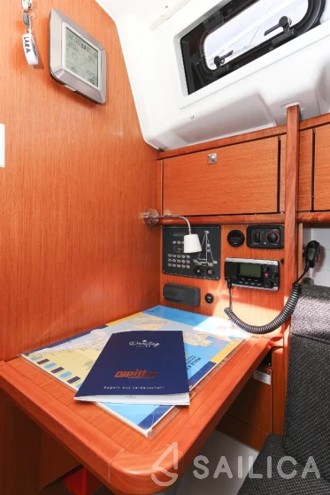 Bavaria 34 Cruiser - Yacht Charter Sailica