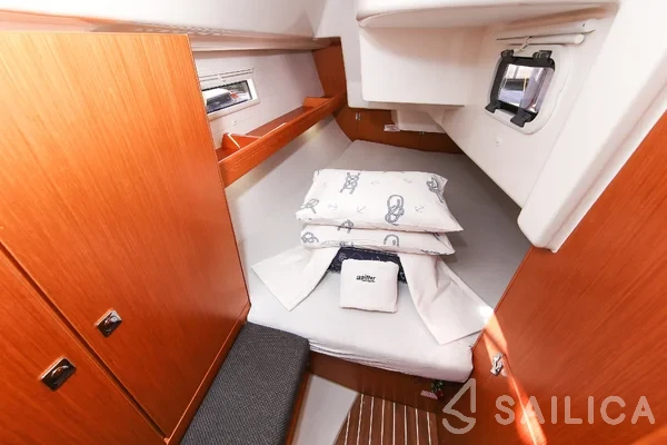 Bavaria 34 Cruiser - Yacht Charter Sailica