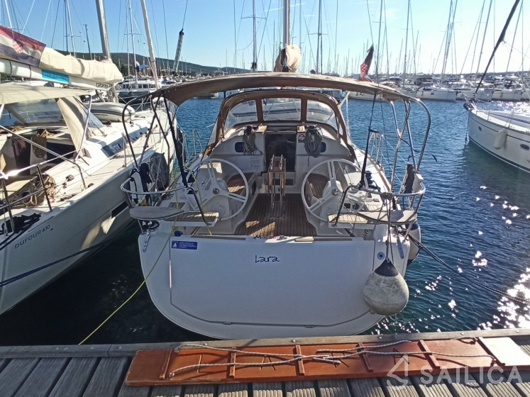 Elan 40 - Yacht Charter Sailica