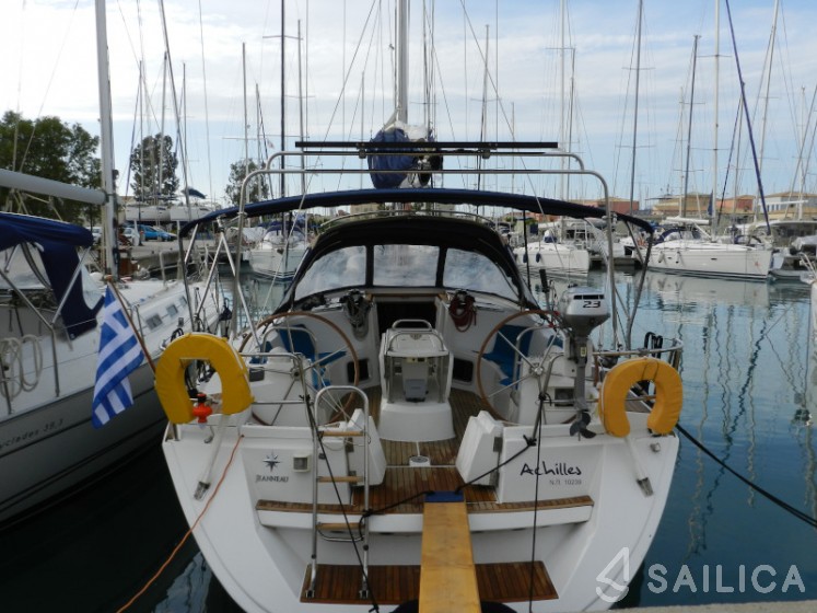 Sun Odyssey 44 i - Yacht Charter Sailica