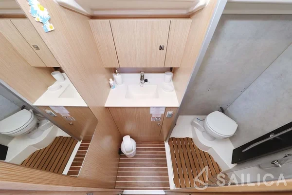 Bavaria C42 - Yacht Charter Sailica