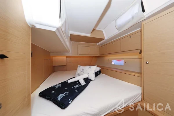 Dufour 470 - Yacht Charter Sailica