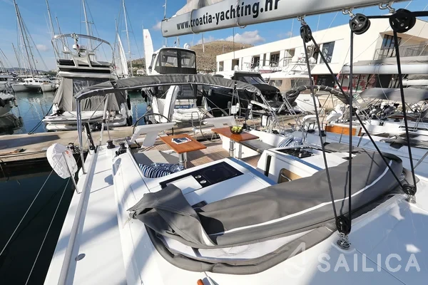Hanse 460 - Yacht Charter Sailica