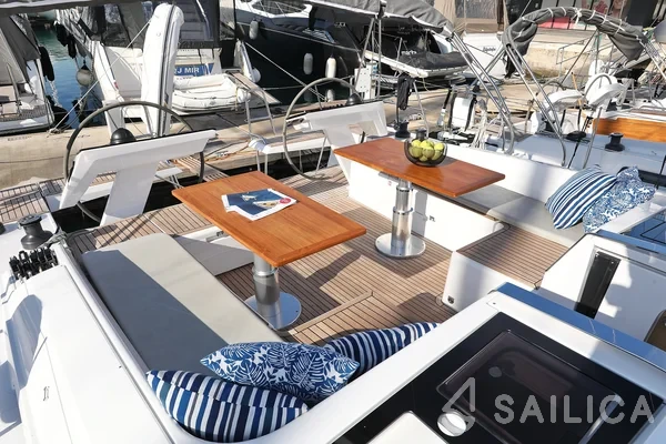 Hanse 460 - Yacht Charter Sailica