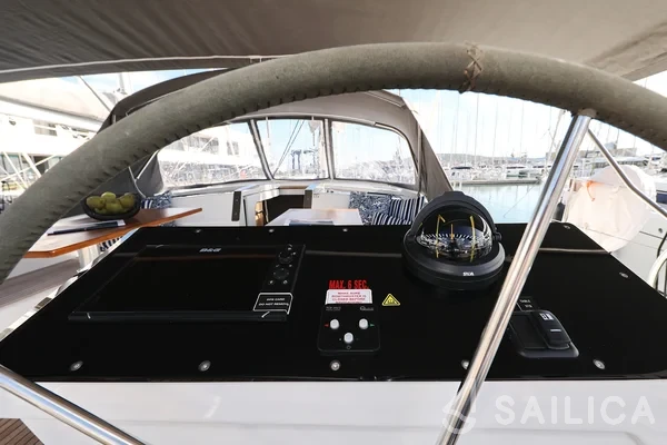 Hanse 460 - Yacht Charter Sailica