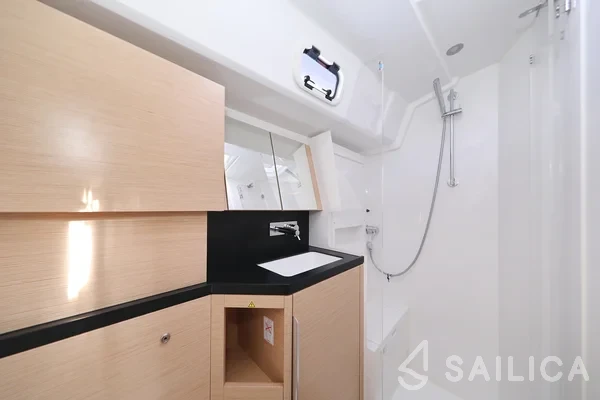 Hanse 460 - Yacht Charter Sailica