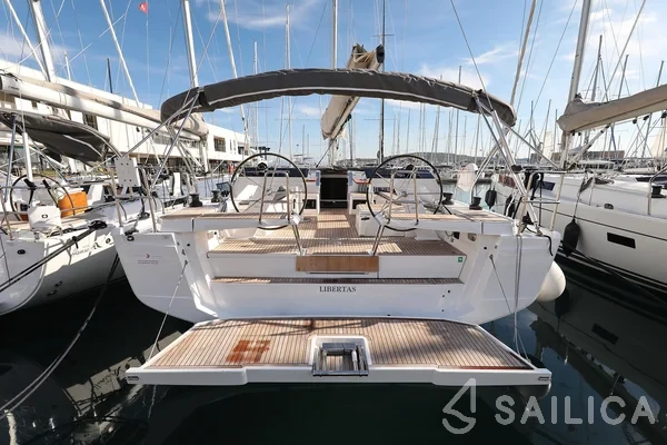 Hanse 460 - Yacht Charter Sailica