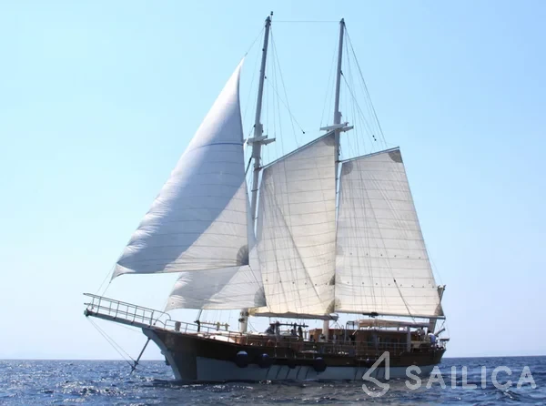 Gulet - Yacht Charter Sailica