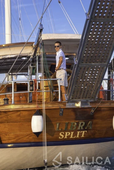 Gulet - Yacht Charter Sailica