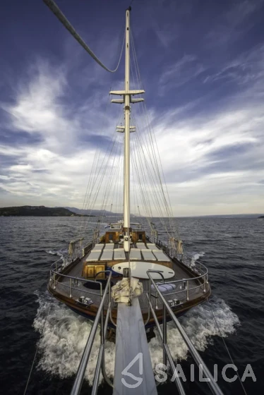 Gulet - Yacht Charter Sailica