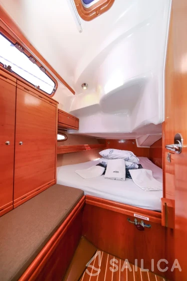 Bavaria 39 Cruiser - Yacht Charter Sailica