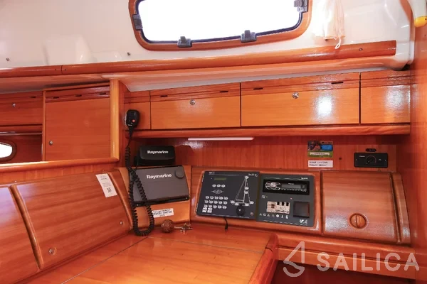 Bavaria 39 Cruiser - Yacht Charter Sailica