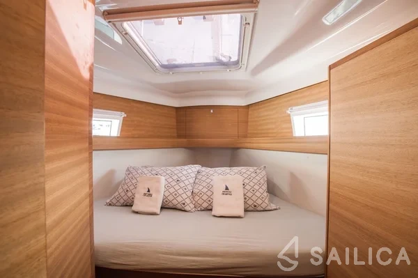 Elan Impression 45.1 - Yacht Charter Sailica