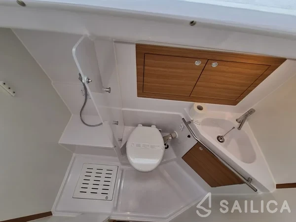 Elan Impression 45.1 - Yacht Charter Sailica