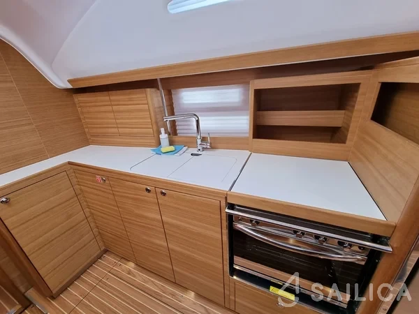 Elan Impression 45.1 - Yacht Charter Sailica