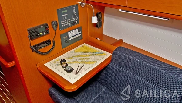 Bavaria 37 Cruiser - Yacht Charter Sailica