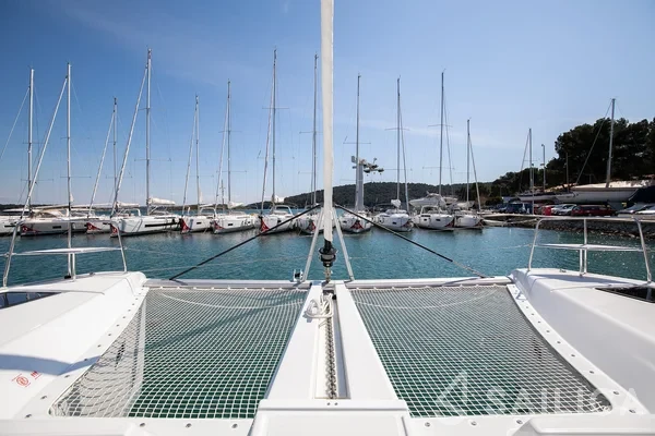 Lagoon 46  - Yacht Charter Sailica