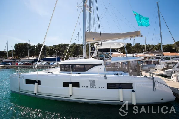 Lagoon 46  - Yacht Charter Sailica