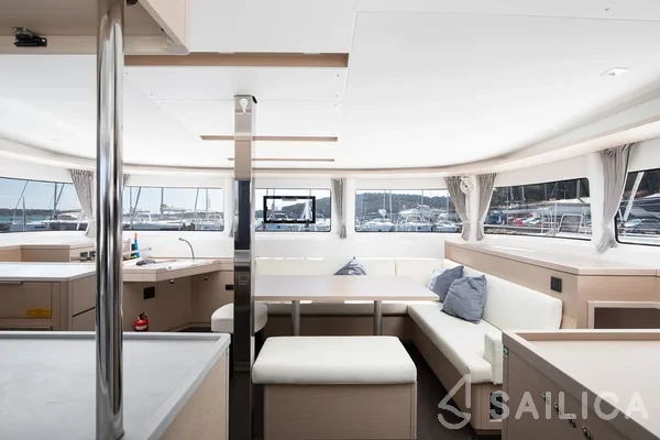 Lagoon 46  - Yacht Charter Sailica