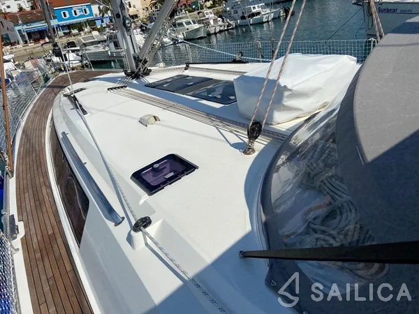 Bavaria 51 Cruiser - Yacht Charter Sailica