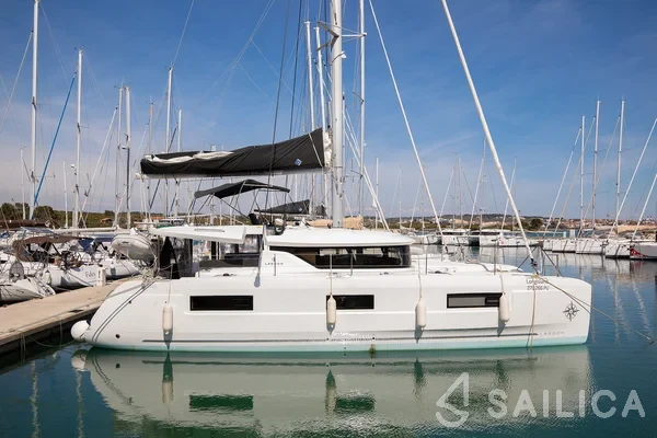 Lagoon 46  - Yacht Charter Sailica