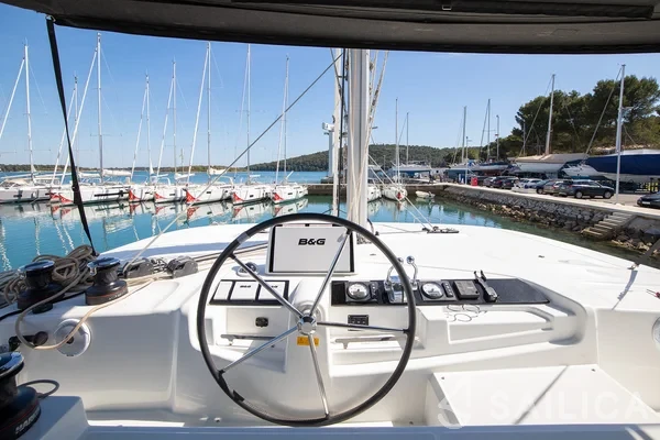Lagoon 46  - Yacht Charter Sailica