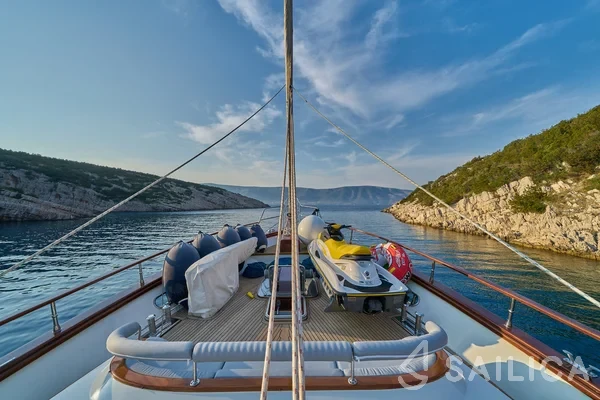 Gulet - Yacht Charter Sailica