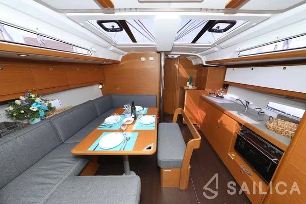 Dufour 430 - Yacht Charter Sailica