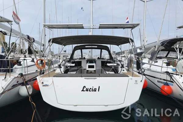 Dufour 430 - Yacht Charter Sailica