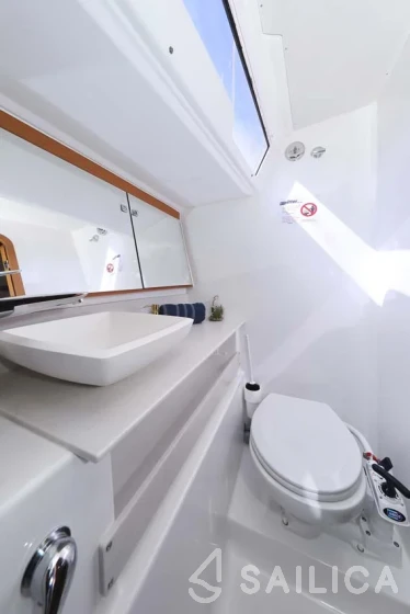 Dufour 430 - Yacht Charter Sailica