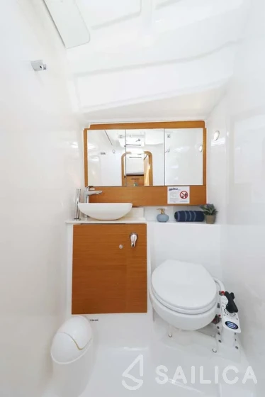 Dufour 430 - Yacht Charter Sailica