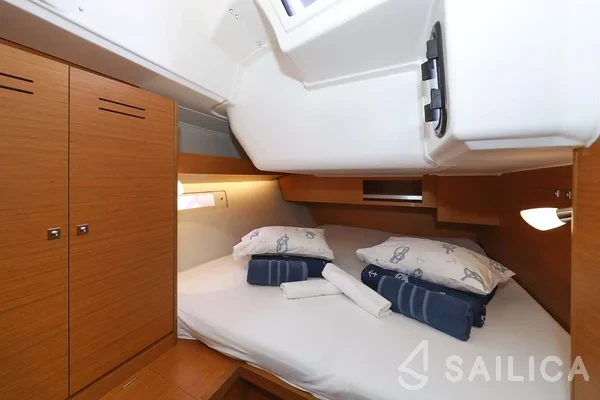 Dufour 430 - Yacht Charter Sailica