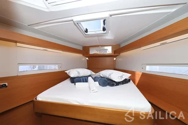 Dufour 430 - Yacht Charter Sailica