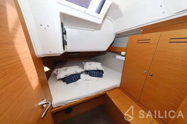 Dufour 430 - Yacht Charter Sailica