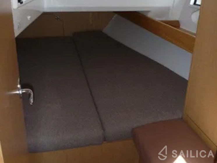 Bavaria 40 Cruiser - Yacht Charter Sailica