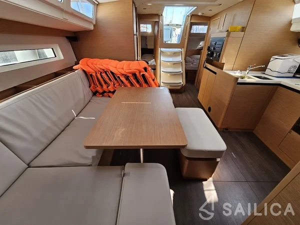 Sun Odyssey 490 - Yacht Charter Sailica